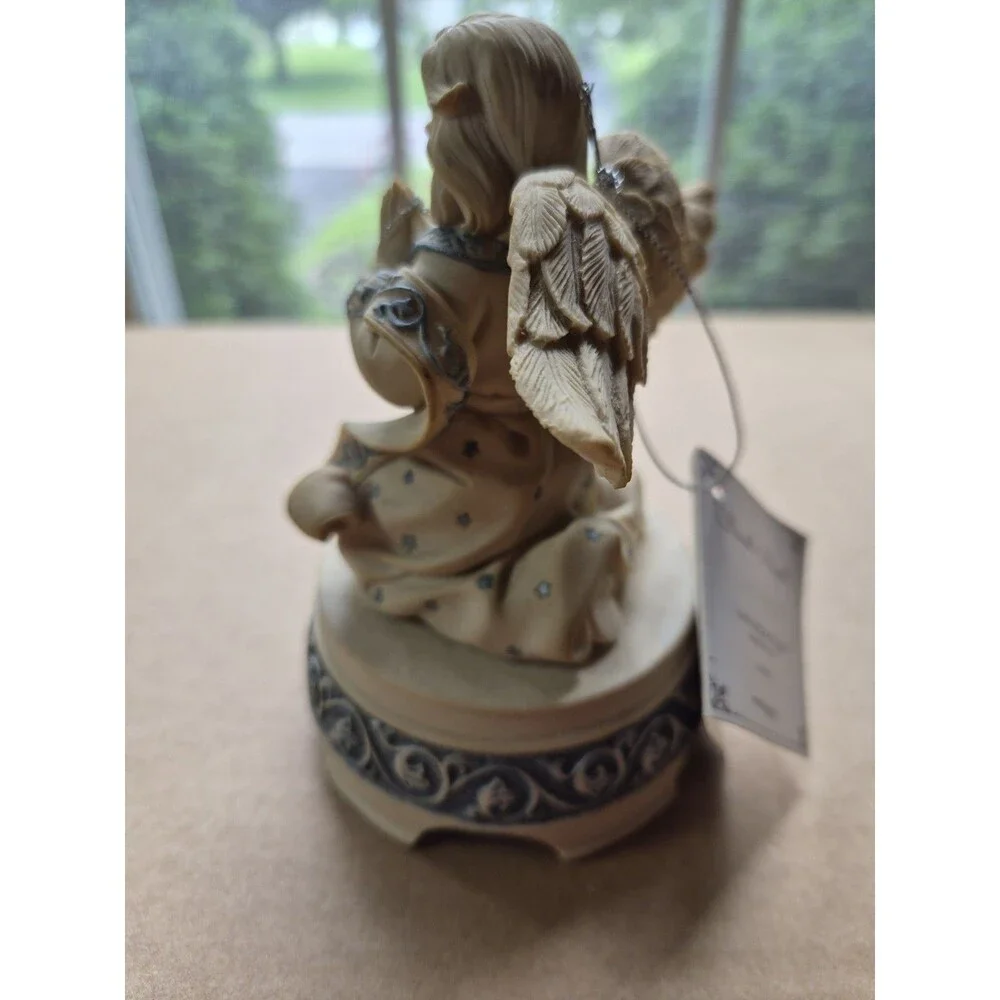 Sarah's Angels Taylor Musical Figurine #30893 Ave Maria Praying Angel Vintage